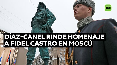 Díaz-Canel rinde homenaje a Fidel Castro ante monumento del líder revolucionario en Moscú