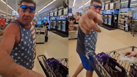 White Man Terrorize Woman for Carrying Palestine Flag at a Supermarket in Arizona, US
