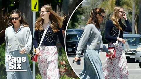 Jennifer Garner and look-alike daughter Violet grab lunch in LA