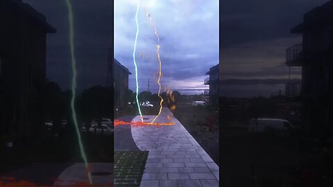 weird liquid lightning