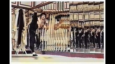 Cross kick Studio Films Bruce Lee Enter the Dragon