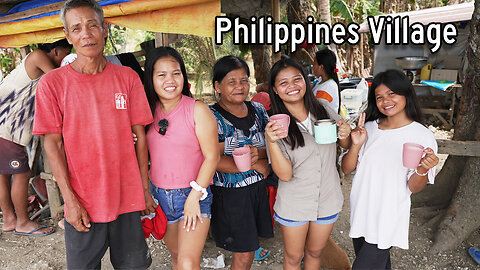 #Philippines Village Family Day - Time to Eat Grilled Fish & Pancit. Boodle Fight Filipino Style!