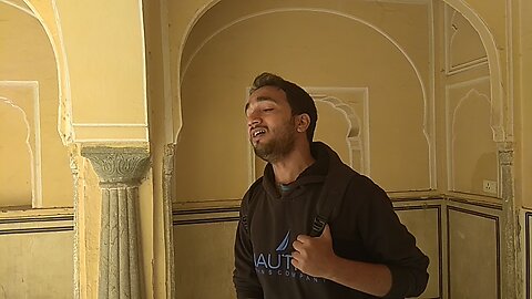 Singing Binte DiL in HawaMahal Jaipur Rajasthan