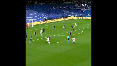 UEFA CHAMPIONS LEAGUE 4