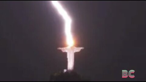 Lightning Strikes Christ The Redeemer Statue