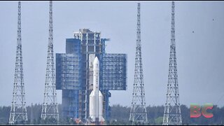 China launches moon probe as space race with US heats up