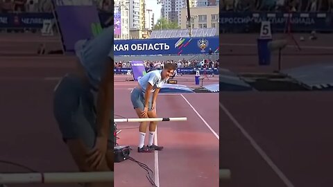 So dangerous pole vault… #polevault #trackandfield #viral