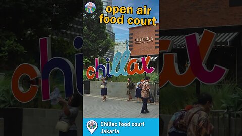 Chillax! Popular new outdoor food court in Jakarta 🇮🇩