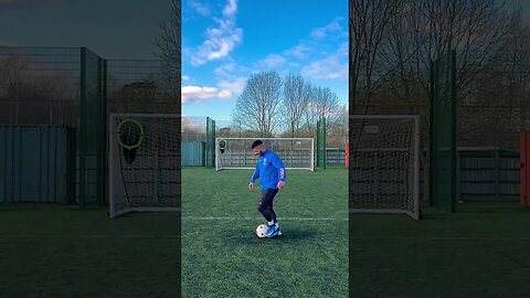 ONE OF THE BEST TRICK SHOTS I'VE EVER DONE ⚽️🔥 #Shorts