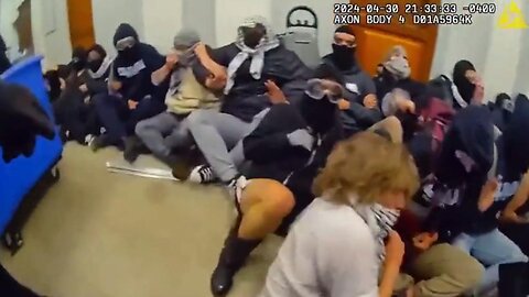 Hero Police Release Body Cam of Raid: Rioters sing, "WE SHALL NOT BE MOVED" 🤣 LOL - Columbia University, NY (How many are foreigners? Illegals?)