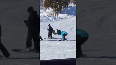 Wild boar attacking snowboarders!#crazyvideo #shorts #wildboar #snowboarding