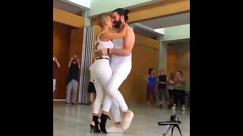 High Energy Kiz Beats 🎵🎵🎵😅😅 🕺🏻💃🏻: @guiuandborboleta🔥💕 #kizomba #kizombadance #shorts