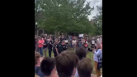 Terrorist group Antifa being overwhelmed by students at Ole Miss
