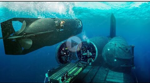 US Navy is Using Stealth Mini Submarine for Secret Missions of SEALs