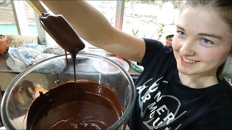 Making dark chocolate from bean to bar