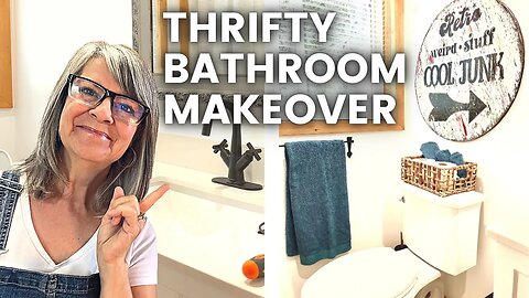 DIY Bathroom Makeover Using Only Thrifted or Free Finds / Renter Friendly