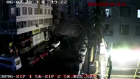 CCTV shows people fleeing when Turkey's quake hit