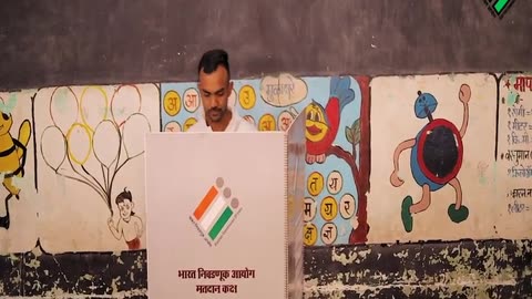 Voter Awareness Campaign 2024 Collector Ayush Prasad Jalgaon