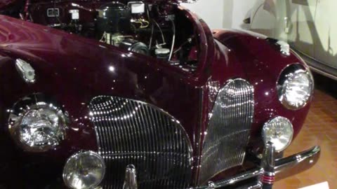 1941 Lincoln Zephyr Continental Coupe Convertible