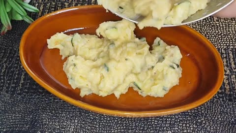 If you have potatoes and courgettes , recipe!😍 Quick and simple recipe