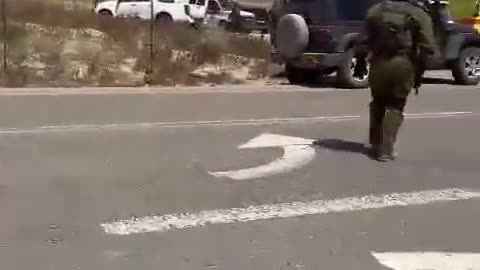 Footage purportedly shows an Israeli helicopter transporting wounded soldiers