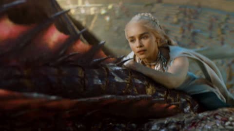 Daenerys Targaryen - The Burning Throne