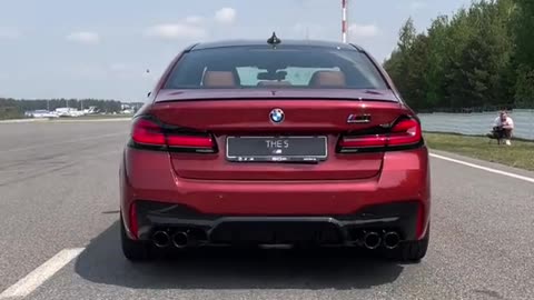 M5 G30 - sound on #car #cars #bmw #m5 #sport #competition #rev #soundon #engine #red #fast #quick