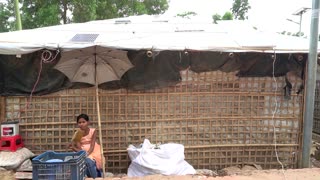 Rohingya refugees in Bangladesh swelter under heatwave