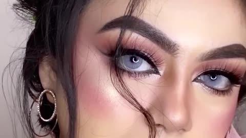 Os Melhores Tutoriais de Maquiagem para os olhos / Glam Makeup