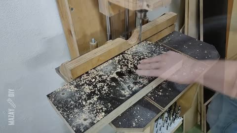 part of 3 | DIY Benchtop Jointer with Precise Adjustments