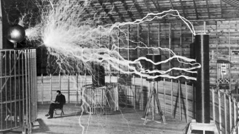 History's Coolest Photos: Lincoln at War & Tesla's Electricity Show