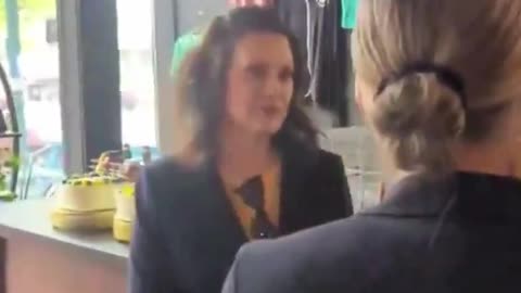 🚨HAHA! Watch Communist Governor Gretchen Whitmer Get Humiliated By Pro-Palestine Protesters