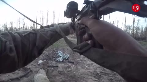 Combat footage of Ukrainian special forces attacking invaders’ position in Luhansk forests