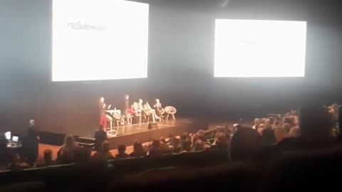 New footage of Stockholm Conference 2023 läkaruppropet- Ryan Cole interrupting Astrid Stuckelberg