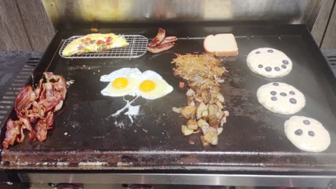 3 Breakfasts on the Griddle!