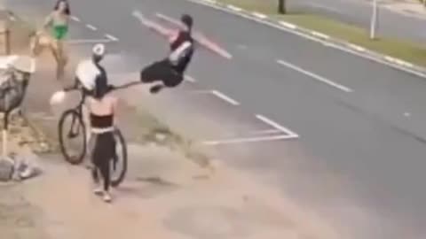 Bike thief gets dropped by a kick and punished severely