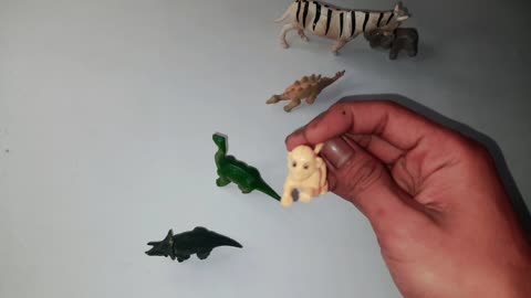 hello friends this is an Ankylosaurus dinosaur toy