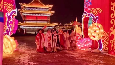 A group of girls in hanfu.
