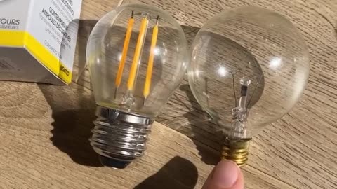 Incandescent Bulbs Vs LED Bulbs