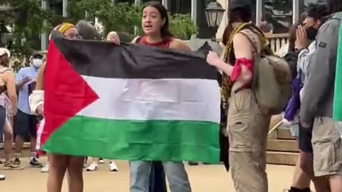 WOW: Patriots And Anti-Israel Protestors Join Together Over The One Thing They Agree Upon