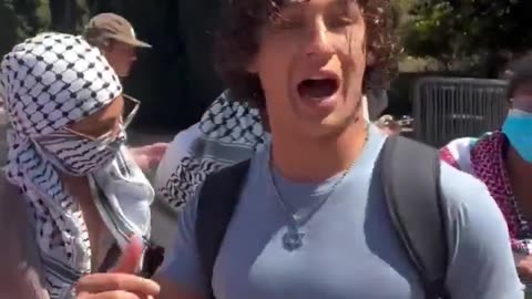 Jewish student wearing the Star of David denied entry into his UCLA classroom