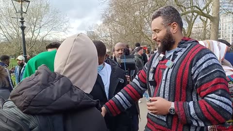 H3ated! What're You Going Do Mohammed Hijab & Atheist Christian Speaker's corner