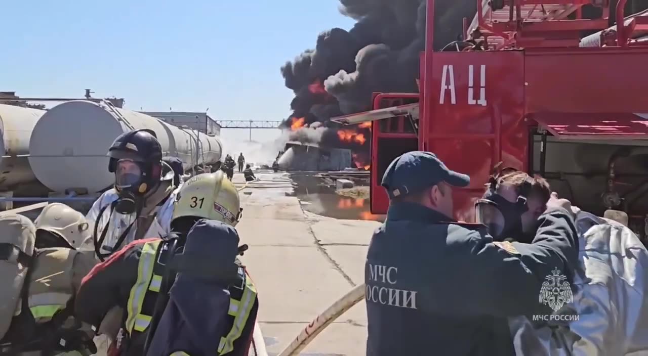 Russians Struggling to Deal with Oil Tanker Explosion in Omsk