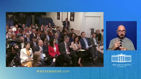 White House Reporter Gets Booed After Admitting She Never Watched Star Wars