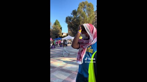 Daddy Milagro - Black Man Harassed by Hamas Supporters at UCLA