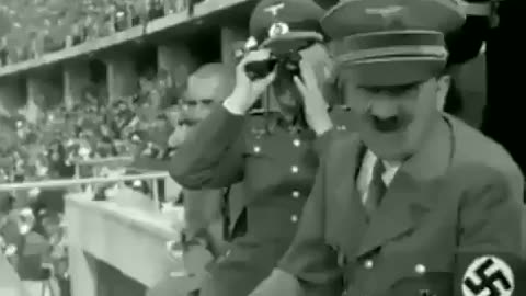 Adolf Hitler alle Olimpiadi del 1936: folle euforia, droga o possessione?
