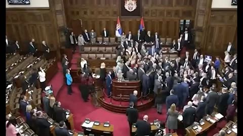 Opposition rushed to Vučić, fight in the Serbian Parliament, “No to Capitulation”, “Treason” banners