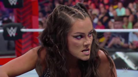 WWE RAW Kayden Carter & Katana Chance VS Sonya Deville & Chelsea Green