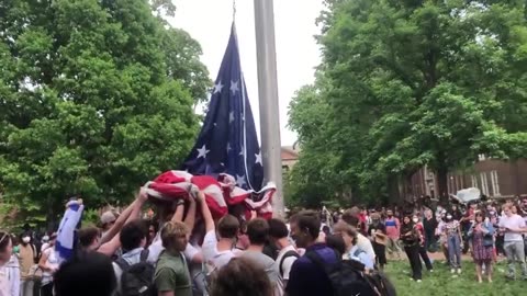 UNC Students Take A Stand, Protect Our Flag As Pro-Palestine Protests Continue