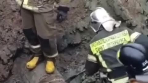 Drunk Russian gets stuck in 30cm-wide sewer pipe